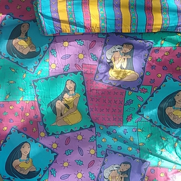 Vintage Disney Pocahontas twin bed sheet set - Picture 4 of 8